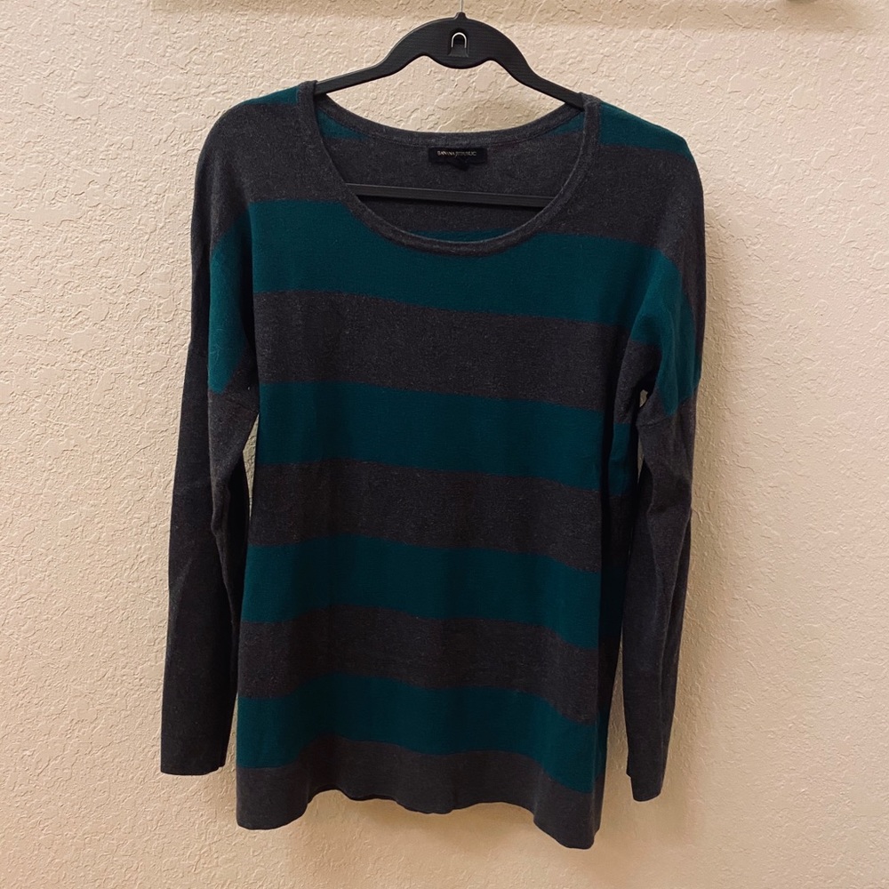 Banana republic stripped sweater